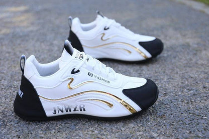 Chaussure de style marche