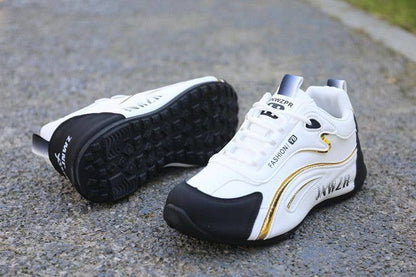 Chaussure de style marche